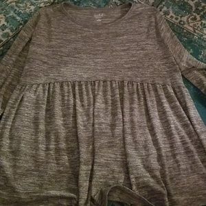 Grey long sleeve babydoll maternity shirt